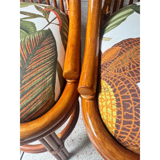 1960s Arched Spindle Rattan Swivel Counter Stools (Set of 2) For Sale - Image 4 of 9