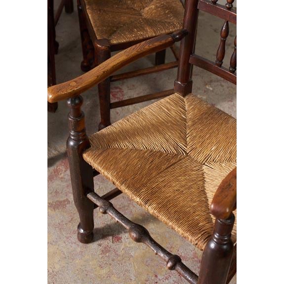 Late 18th Century Set of 10 Late 18th Century Oak Lancaster Spindle Rush Seat Chairs (2 Arms, 8 Sides) For Sale - Image 5 of 7