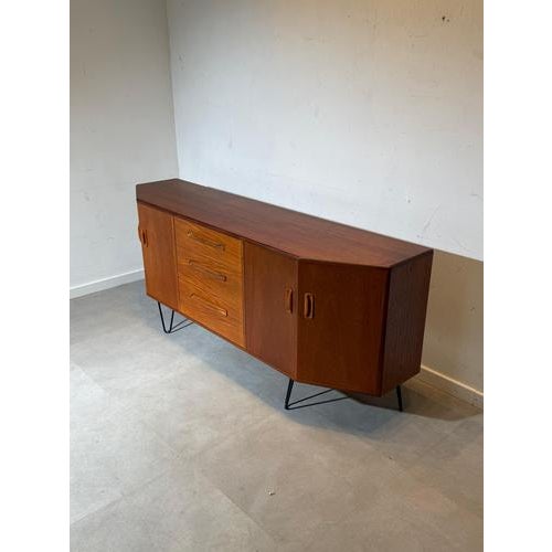 Mid-Century Modern Teak Sideboard with Hairpin Legs from G-Plan For Sale - Image 3 of 8