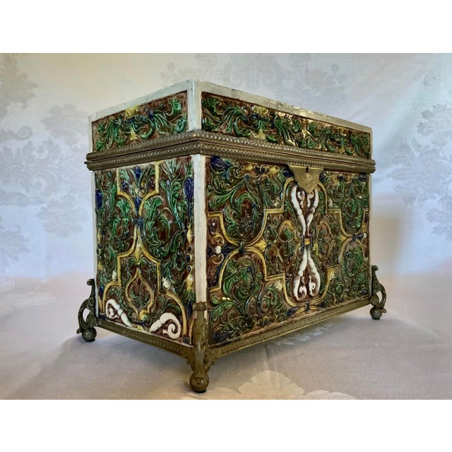 19th Century Majolica Nasrid Moorish Style Palissy Lidded Box Casket / Attributed Thomas Sargent For Sale In New York - Image 6 of 12