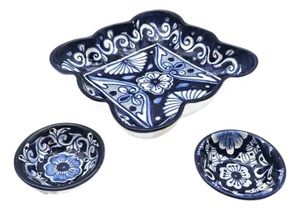 1980s Talavera Hand Painted Cobalt Blue Serving Bowl Set Mexico 3 Piece 10.5"