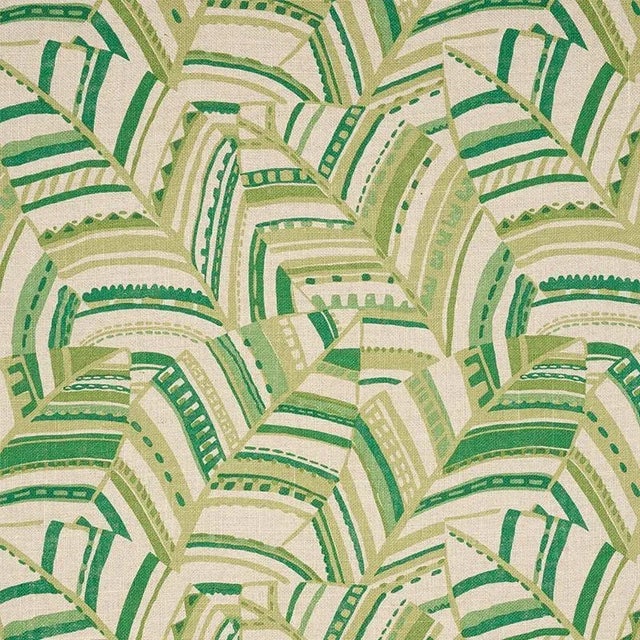 Sample - Schumacher Deco Leaves Fabric in Palm For Sale