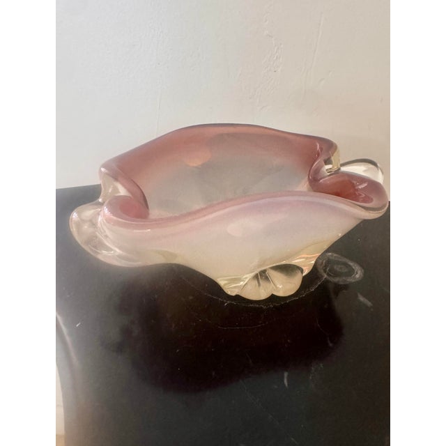 1960s Vintage Murano Pink and Opalescent Glass Bowl Catchall For Sale - Image 5 of 12