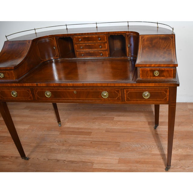 1930s English Regency Mahogany Inlaid & Leather Top Carlton Writing Desk For Sale - Image 4 of 17