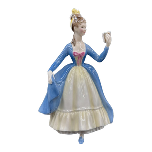 Vintage MCM Royal Doulton “Leading Lady” Hn2269 Bone China Figurine
