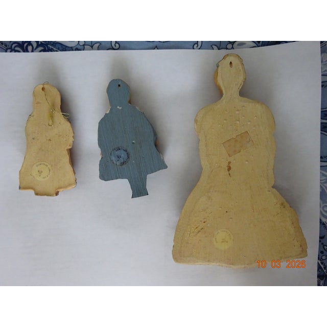 Victorian Set of 3, 1980s Handmade Victorian Ornaments For Sale - Image 3 of 5
