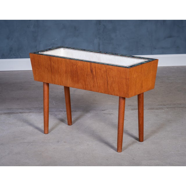 Danish Teak Planter with Original Styrofoam Insert 1960s For Sale - Image 10 of 10