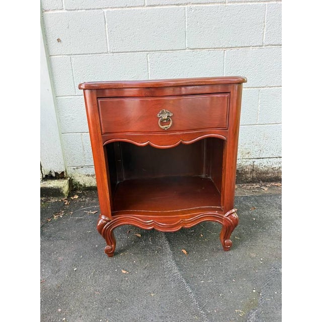 Late 20th Century Pair of French Provincial 1 Drawer Nightstands For Sale - Image 10 of 18