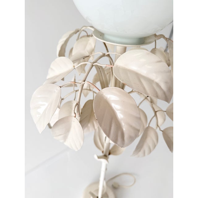 Italian Enamel White Leaf Tole Floor Lamp by Sergio Terzani, 1970s For Sale - Image 6 of 18