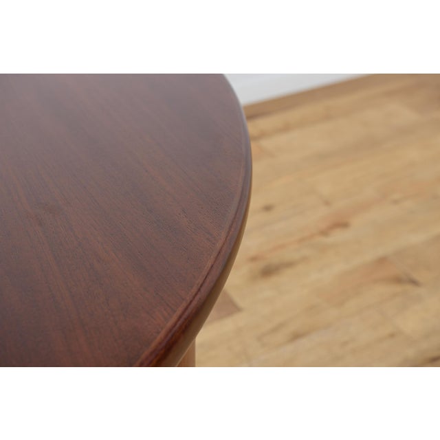 Mid-Century Round Extendable Dining Table, United Kingdom, 1960s For Sale - Image 13 of 16