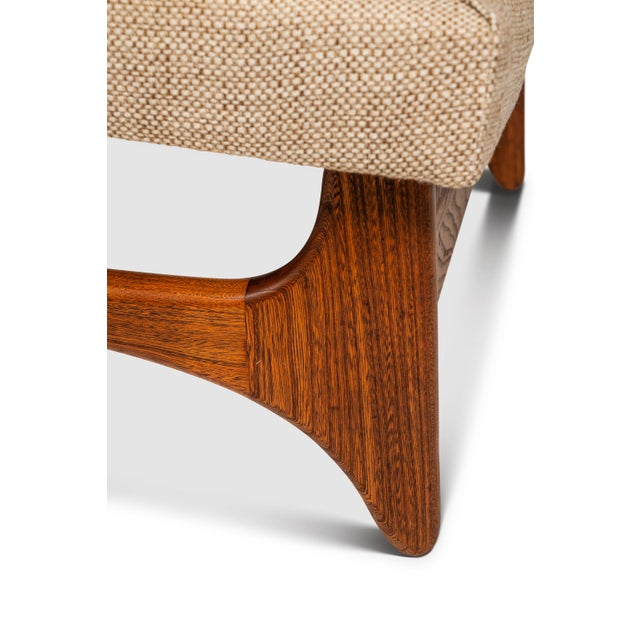Restored Mid-Century Modern Ottoman / Footstool in Oak in the Manner of Adrian Pearsall, Usa, C. 1960s For Sale In Orlando - Image 6 of 15