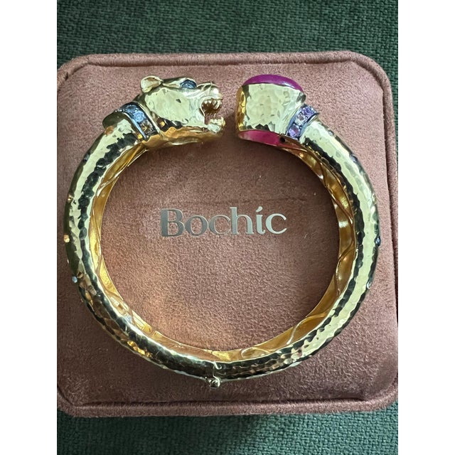 Bochic “Orient” Vintage Ruby & Multi Sapphire Dragon Bangle In 18K Gold & Silver For Sale - Image 11 of 17