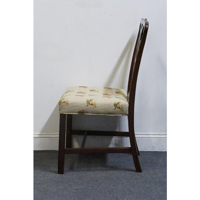 Wood High End Solid Mahogany Traditional Chippendale Style Dining Side Chair For Sale - Image 7 of 9