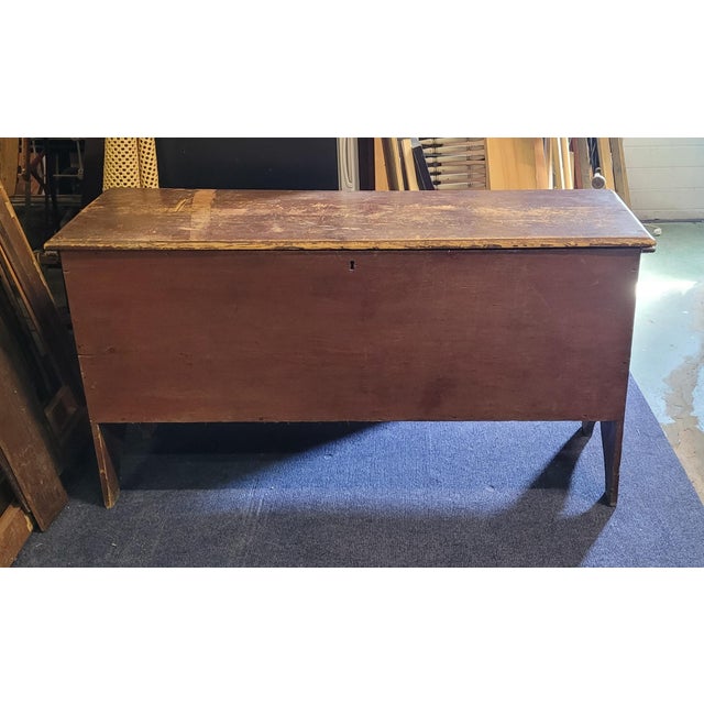 Rare antique 18th century American pine 6 Board blank or storage chest. Measuring 47 1/2 wide by 16 1/2 inches deep and...