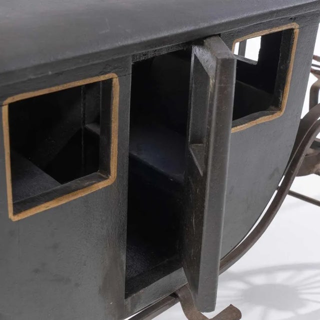 Early 20th Century English Coach Model For Sale - Image 11 of 12