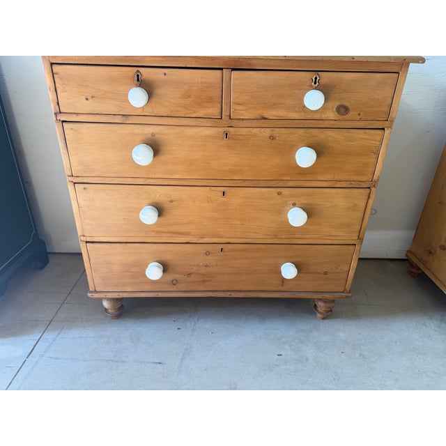 Antique Pine Two Over Three Drawers - Chest of Drawers From England This very nice chest of drawers has porcelain knobs....