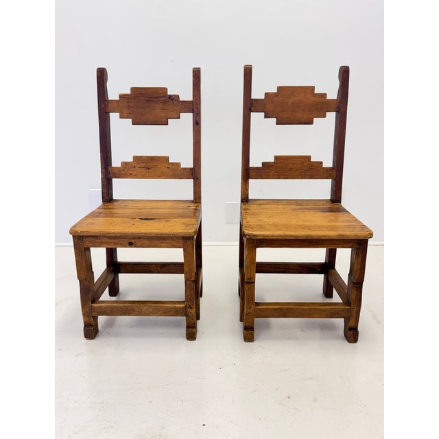 Brutalist Pair of Mid-Century Mexican Rustic Pine Chairs With Carved Razor Blade Backs and Legs For Sale - Image 3 of 16