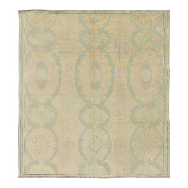 Antique 20th Century Turkish Hereke Rug in Soft Pastel Medallions - Rug & Kilim For Sale