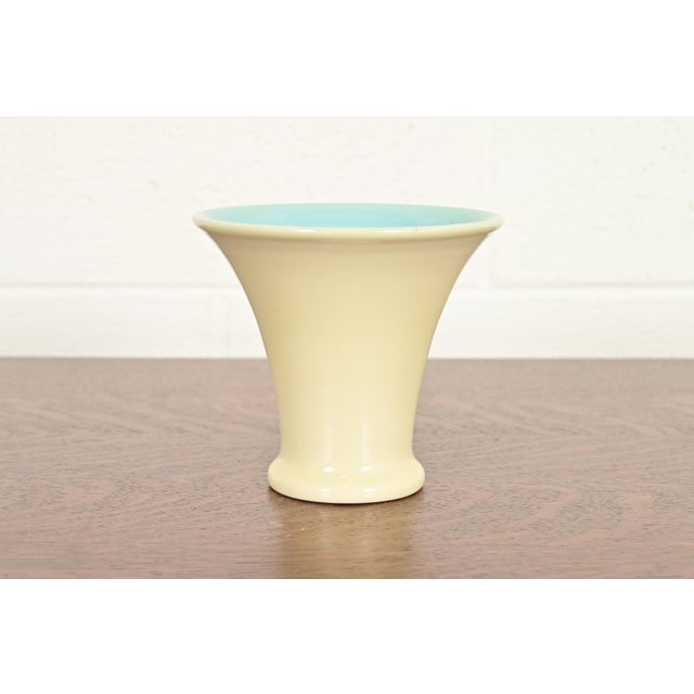 Rookwood Pottery Arts & Crafts Glazed Ceramic Art Pottery Vase, 1915 For Sale - Image 11 of 11