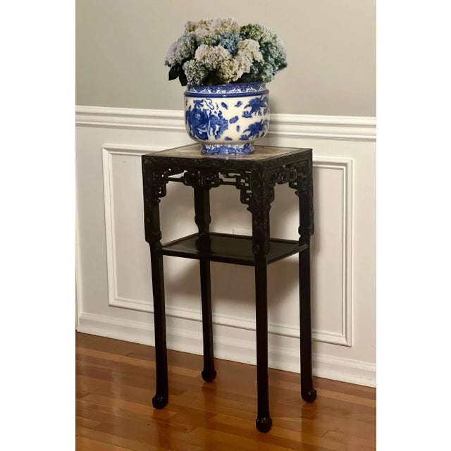 Chinoiserie Early 20th Century Royal Doulton 'Oyama' Pattern Flow Blue and White Porcelain Jardiniere For Sale - Image 3 of 11