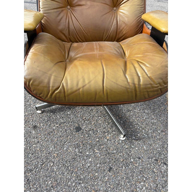 Mid-Century Modern Eames-Style Selig Lounge Chair and Ottoman For Sale - Image 9 of 14