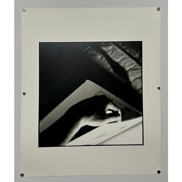 Bruce Cratsley, Vintage Street Photography Bruce Cratsley Photo Silver Gelatin Print Photograph, 1986-1988 For Sale - Image 4 of 4