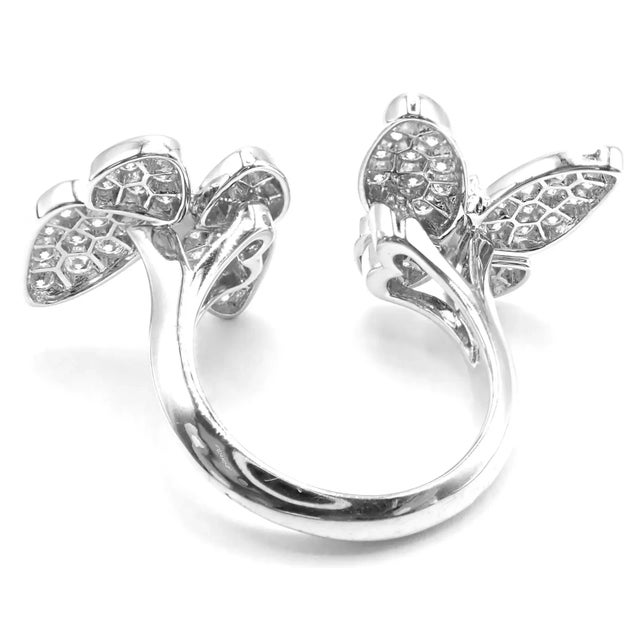 Van Cleef & Arpels Van Cleef & Arpels 18k White Gold Diamond Two Butterfly Between Finger Ring, size 6 For Sale - Image 4 of 10