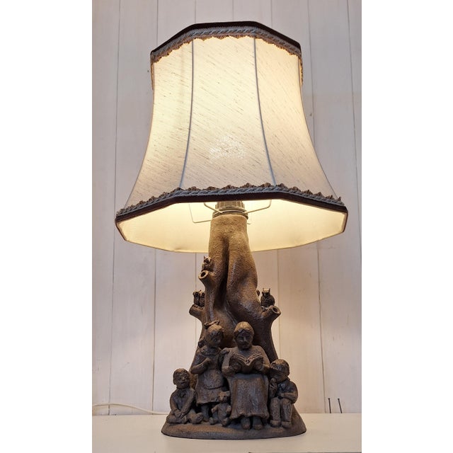 1980s Vintage Figurative Table Lamp in Brown Ceramic with Original Fabric Shade, 1980s For Sale - Image 5 of 7
