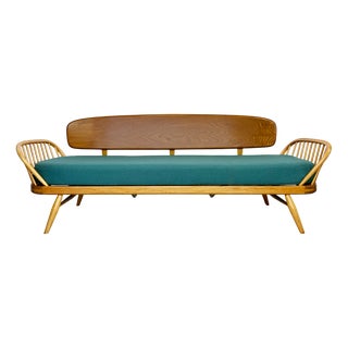 Model 355 Daybed by Lucian Ercolani for Ercol, 1960s For Sale