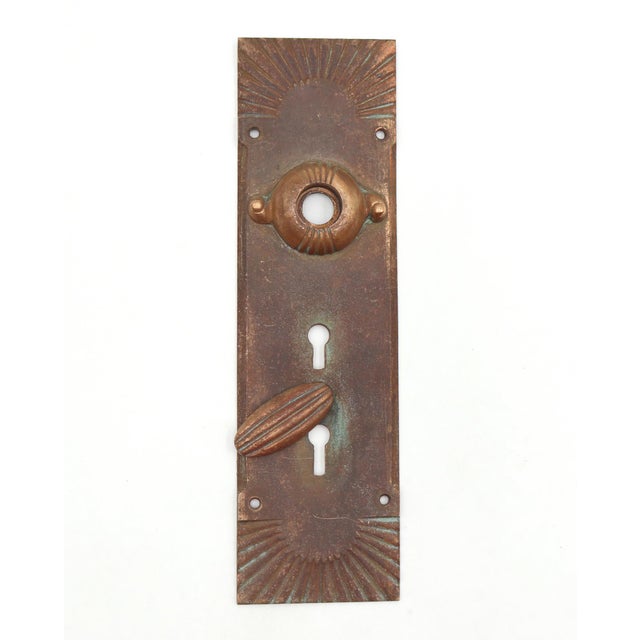 Traditional Vintage Bronze Radial Fluted Double Keyhole Door Knob Set For Sale - Image 3 of 6