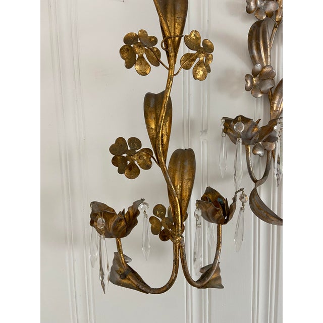 Hollywood Regency Mid Twentieth Century Gold Gilded Italian Toleware Metal Candle Sconces, a Pair For Sale - Image 3 of 9