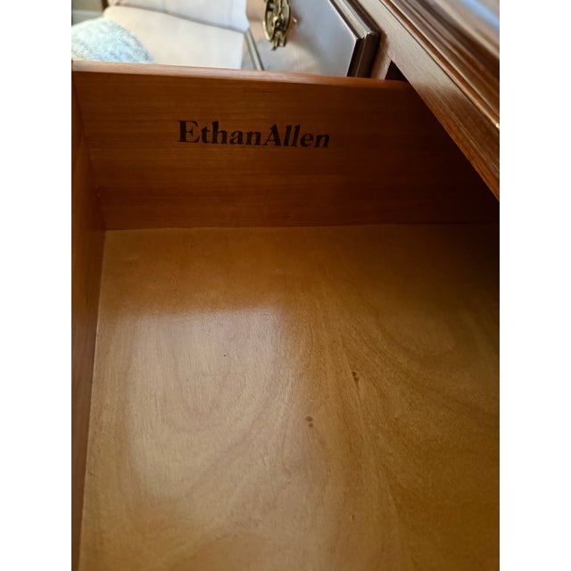 1970s 1970s Ethan Allen Classic Manor Chest of Drawers For Sale - Image 5 of 5