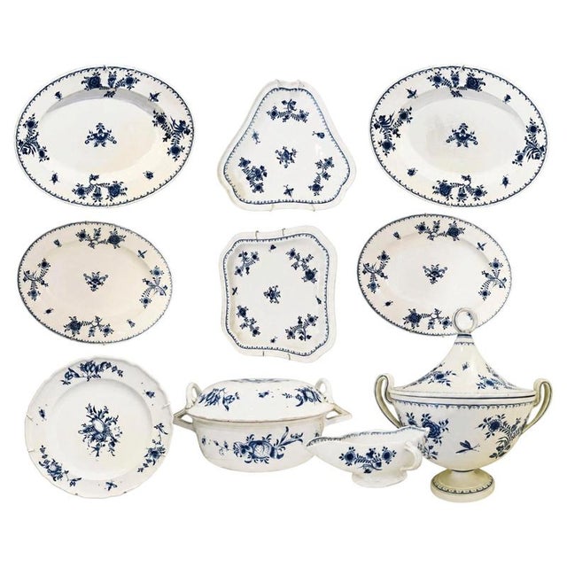 18th Century Blue and White Porcelain Serving Tureen and Platters, Vienna, Austria, Set of 10 For Sale - Image 17 of 17