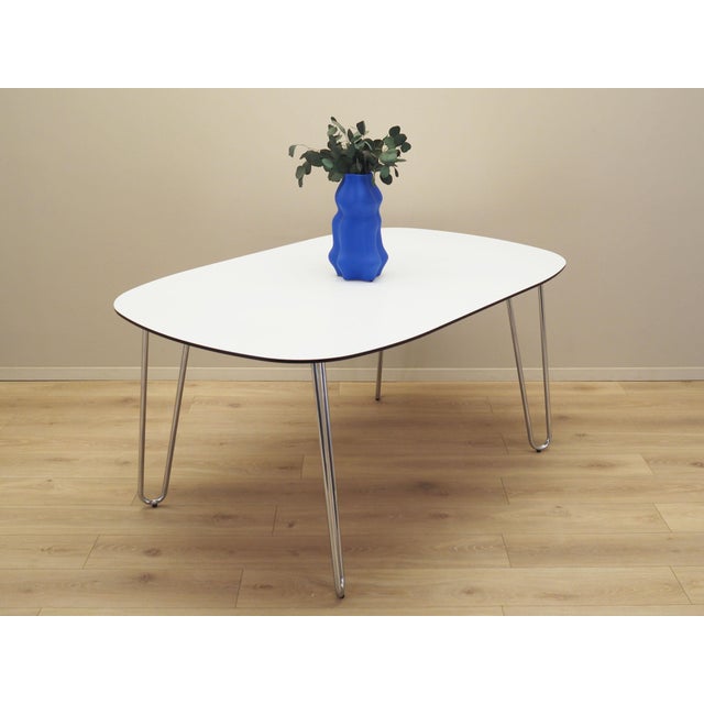 1990s Vintage Italian White Table, 1990s For Sale - Image 5 of 18