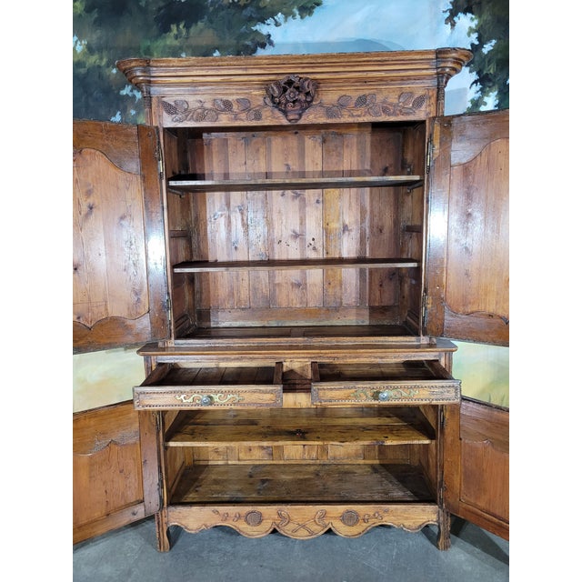 Mountain Buffet in Carved Fir For Sale - Image 11 of 12