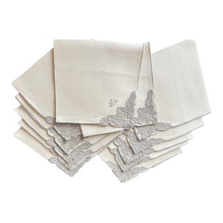 Vintage Linen Napkins, Lace Embroidered Corner and Fully Trimmed Border, 17" X 17", 12 Pcs Pristine For Sale