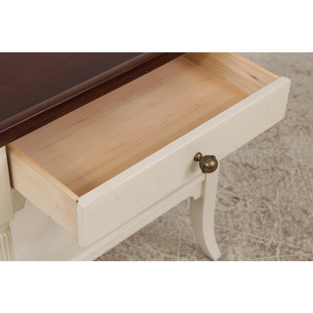 Pair of Hickory Chair 1 Drawer Mariette Himes Gomez Nightstands For Sale In Philadelphia - Image 6 of 18