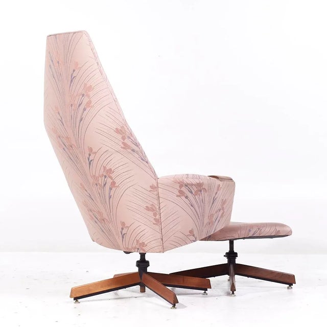 Mid 20th Century Adrian Pearsall for Craft Associates 2174c Mid Century Walnut Lounge Chair With Ottoman For Sale - Image 5 of 9