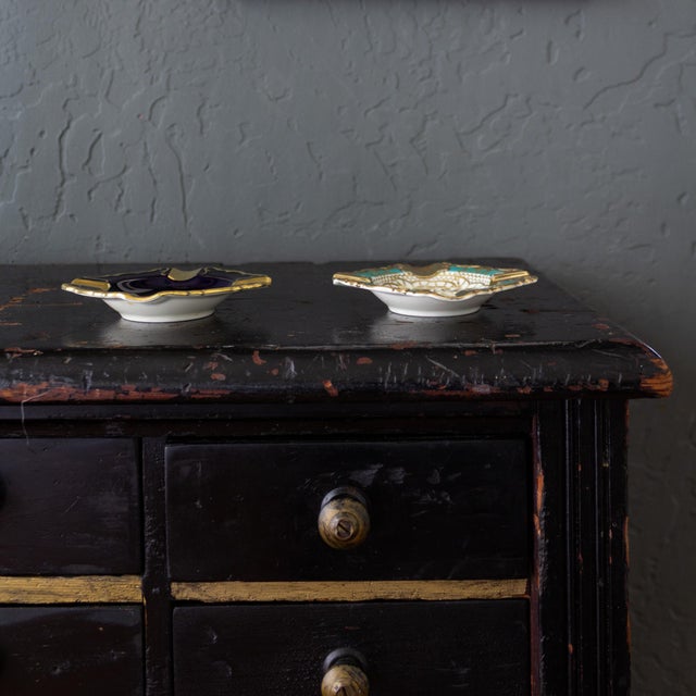 Pair of 20th Century Bavarian Porcelain Ashtrays For Sale - Image 10 of 11