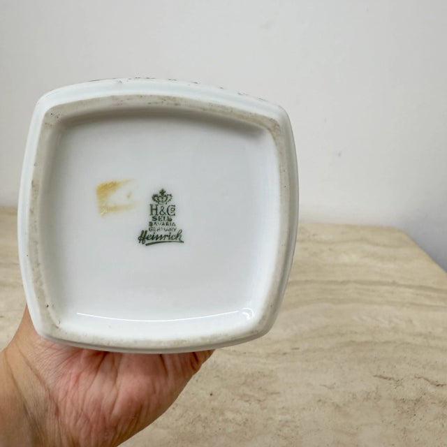 1970s Art Porcelain Vase with Abstract Gold Pattern from Heinrich & Co. Selb Bavaria, Germany, 1970s For Sale - Image 5 of 6