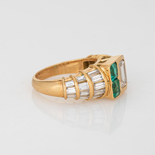 Modern 80s Portuguese Emerald 1.50ct Diamond Ring 19k Yellow Gold Sz 4.75 Fine Jewelry For Sale - Image 3 of 7