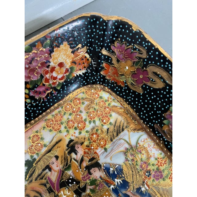 Japanese Mid 20th Century Royal Satsuma Handpainted Moriage Plate With Geishas For Sale - Image 3 of 9