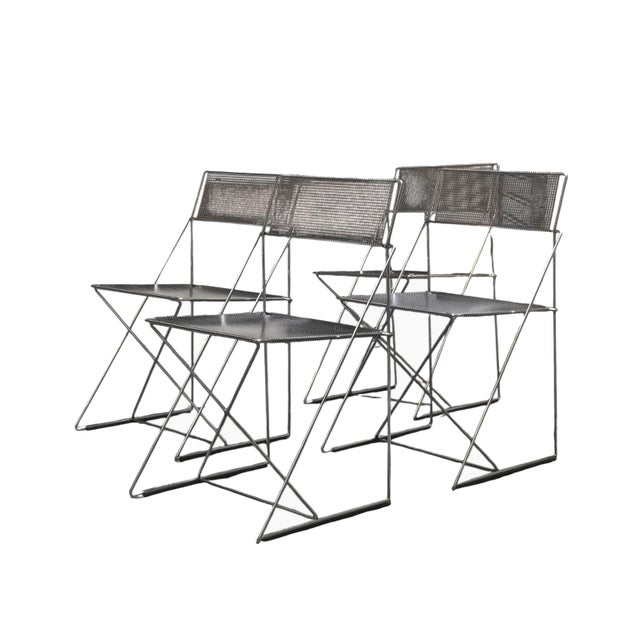 Metal Nuova X-Line Omli Stackable Chairs by Niels Jørgen Haugesen for Magis, Italy, 1980s, Set of 4 For Sale - Image 7 of 7