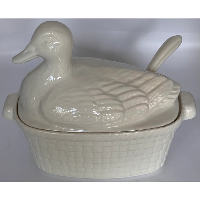 1980s 1980's Whittier Potteries, California, Duck Motif Soup Tureen For Sale - Image 5 of 16