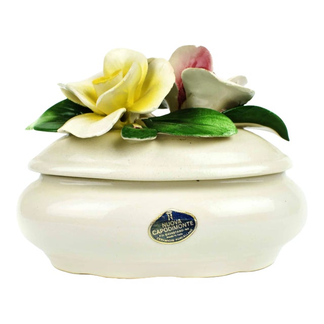 Mid 20th Century Nuona Capodimonte Roses Flower Trinket Box For Sale