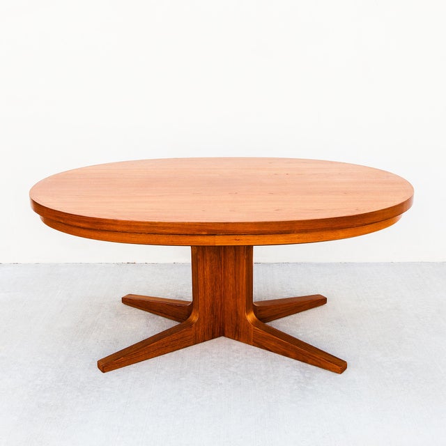 1960s Iconic Dyrlund Lotus Flip-Flap Oval Dining Table in Teak, Danish Mid Century Modern For Sale - Image 10 of 18