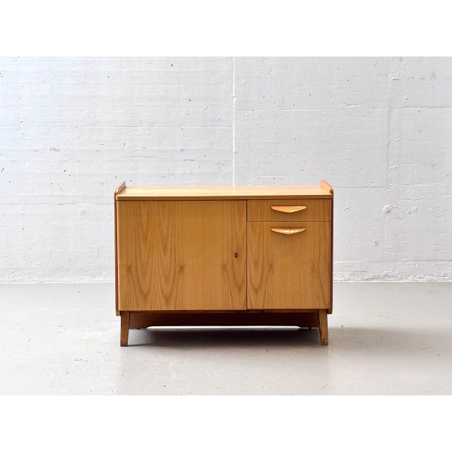1960s Mid-Century TV Cabinet by František Jirák for Tatra Furniture, 1960s For Sale - Image 5 of 16