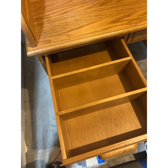 Artisan Amish-Crafted Solid Wood Desk & Chair Set (Ohio, C. 2000) For Sale - Image 9 of 18