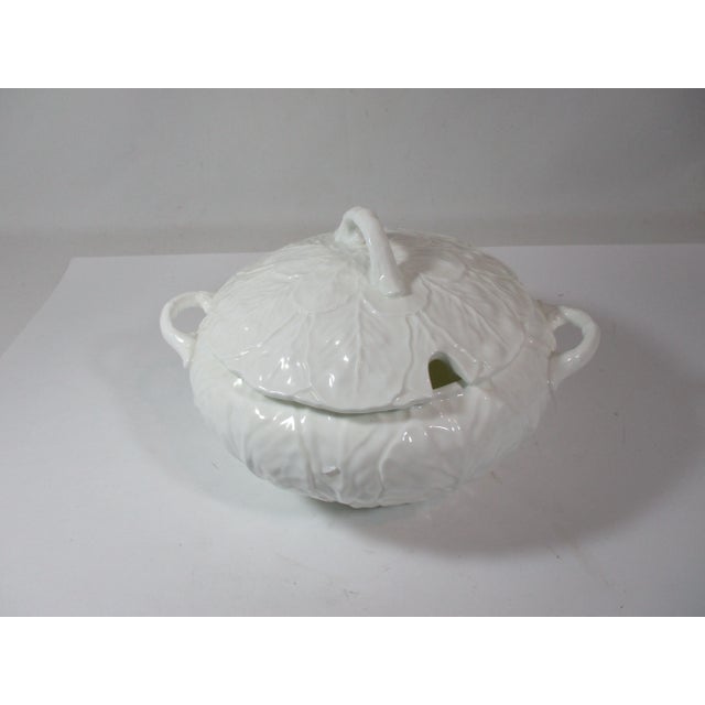 1960s Coalport of England Countryware Tureen For Sale - Image 10 of 10