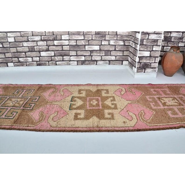 Peach Mid 20th Century Oushak Kitchen Decor Runner Rug For Sale - Image 8 of 11